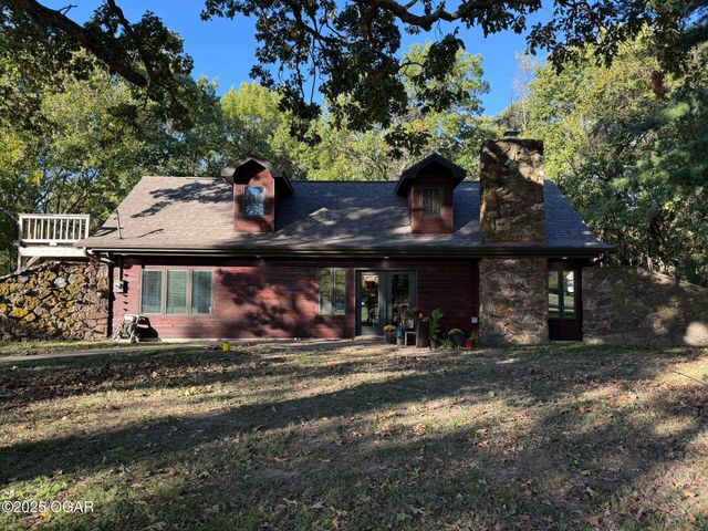 9997 Harmony Road, Carthage, MO 64836