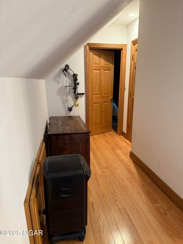 9997 Harmony Road, Carthage, MO 64836