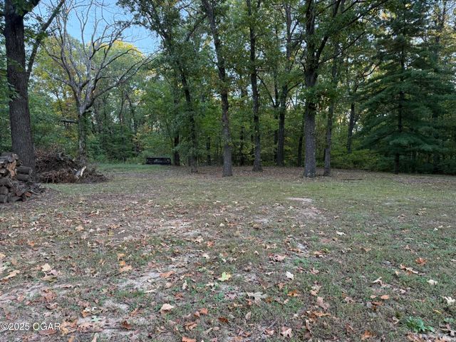 9997 Harmony Road, Carthage, MO 64836