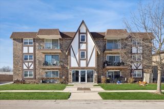 11036 KILPATRICK Avenue 3NE, Oak Lawn, IL 60453