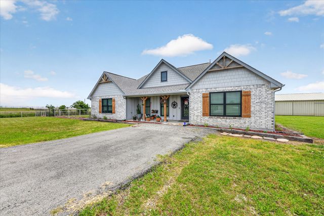 7145 Donald Road, Krum, TX 76249
