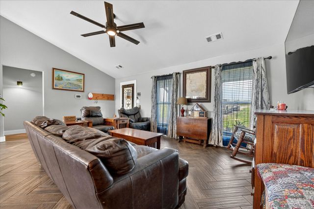 7145 Donald Road, Krum, TX 76249