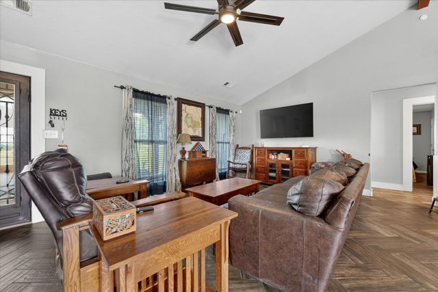7145 Donald Road, Krum, TX 76249