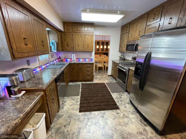 2327 Mayfair Avenue, White Bear Lake, MN 55110