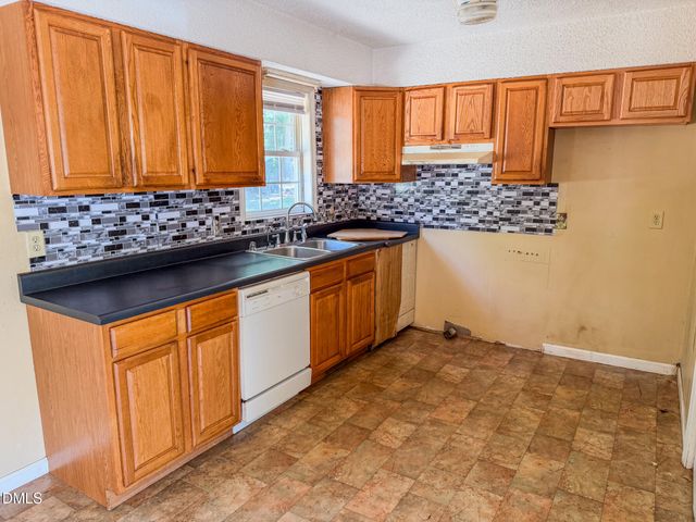 1340 Major Slade Road, Wendell, NC 27591