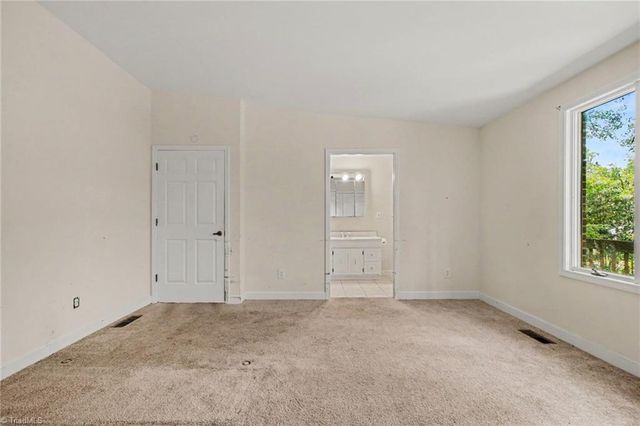 168 Bent Street, Advance, NC 27006