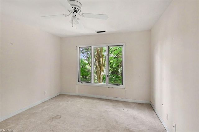 168 Bent Street, Advance, NC 27006