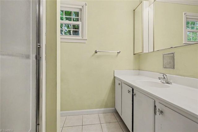 168 Bent Street, Advance, NC 27006