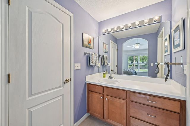 2103 GRANTHAM GREENS DRIVE, Sun City Center, FL 33573