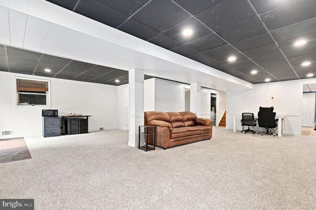 5810 CORPORAL JONES, Mount Airy, MD 21771