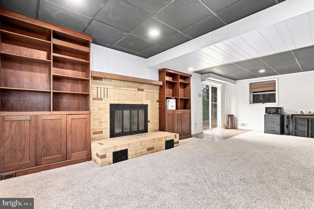 5810 CORPORAL JONES, Mount Airy, MD 21771