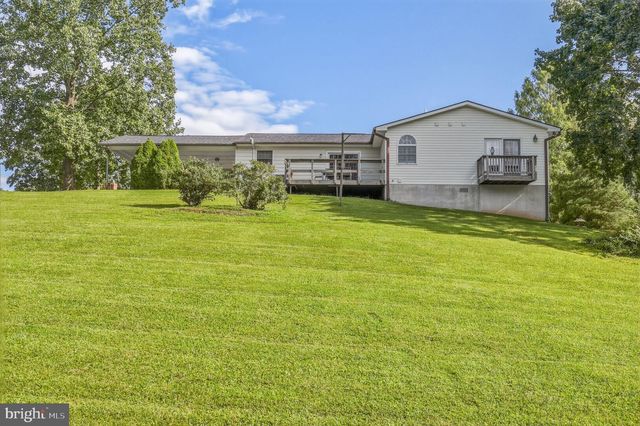 5810 CORPORAL JONES, Mount Airy, MD 21771