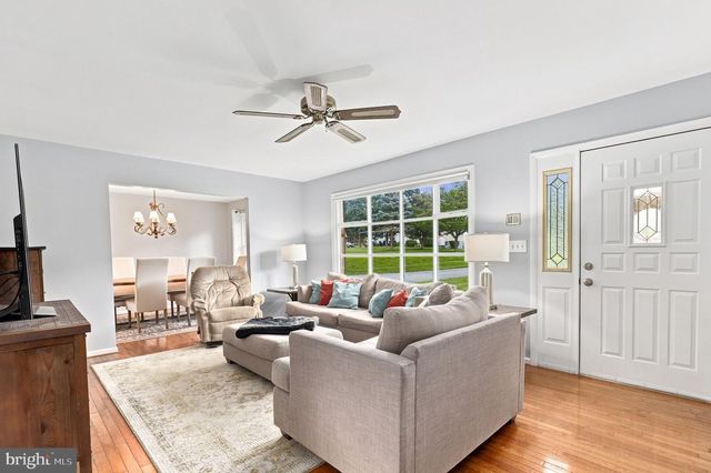 5810 CORPORAL JONES, Mount Airy, MD 21771