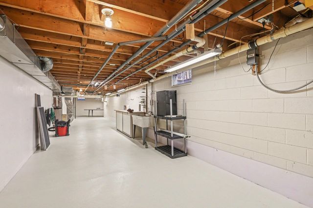 2980 Lupine Court, Bay City, MI 48706