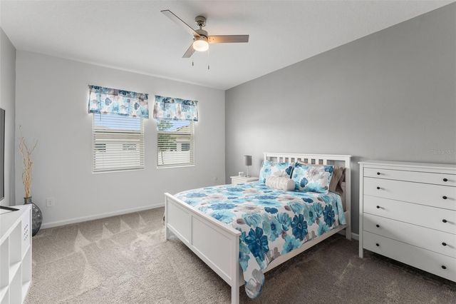 1795 ROSS HAMMOCK AVENUE, Groveland, FL 34736