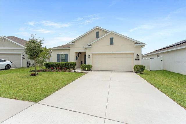 1795 ROSS HAMMOCK AVENUE, Groveland, FL 34736