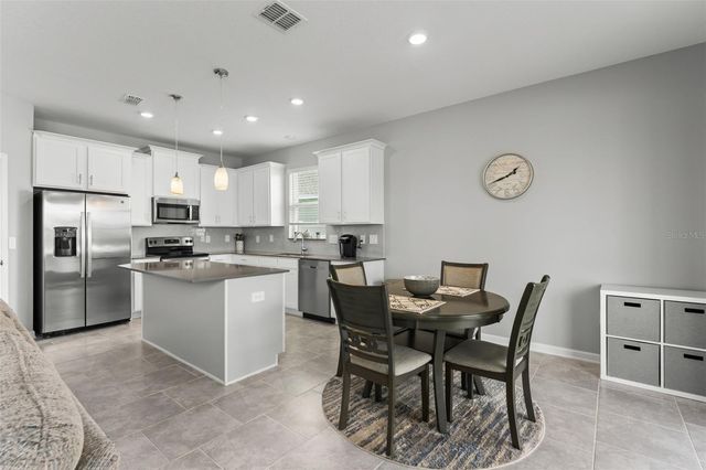 1795 ROSS HAMMOCK AVENUE, Groveland, FL 34736