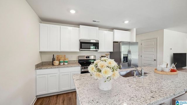 3518 HERITAGE CREST DRIVE, Bessemer, AL 35023
