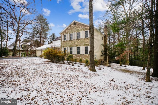 9007 EDGEPARK RD, Vienna, VA 22182