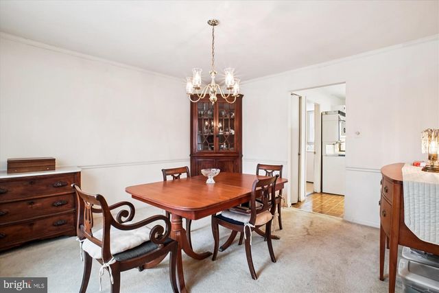 9007 EDGEPARK RD, Vienna, VA 22182