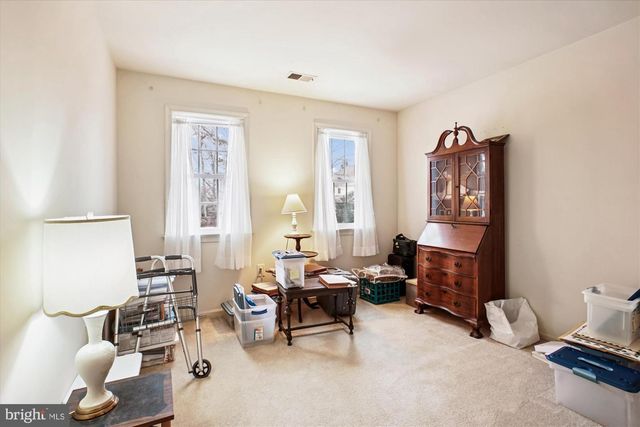 9007 EDGEPARK RD, Vienna, VA 22182