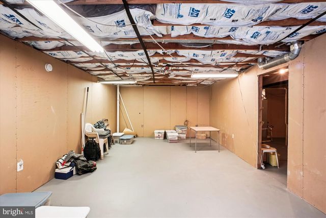 9007 EDGEPARK RD, Vienna, VA 22182