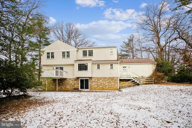 9007 EDGEPARK RD, Vienna, VA 22182