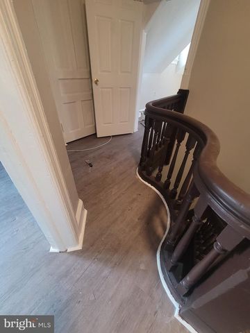 301 SPRING ST, Trenton, NJ 08618