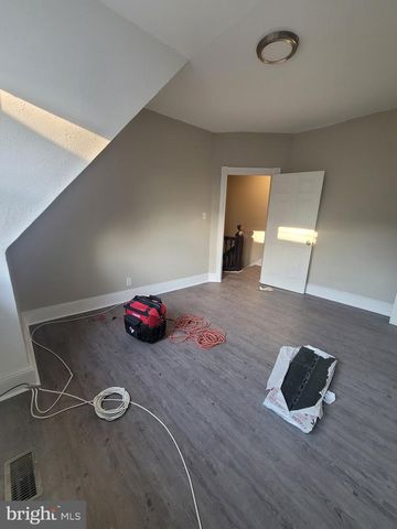 301 SPRING ST, Trenton, NJ 08618