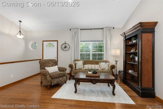 7451 Garland Avenue, Brighton, MI 48116