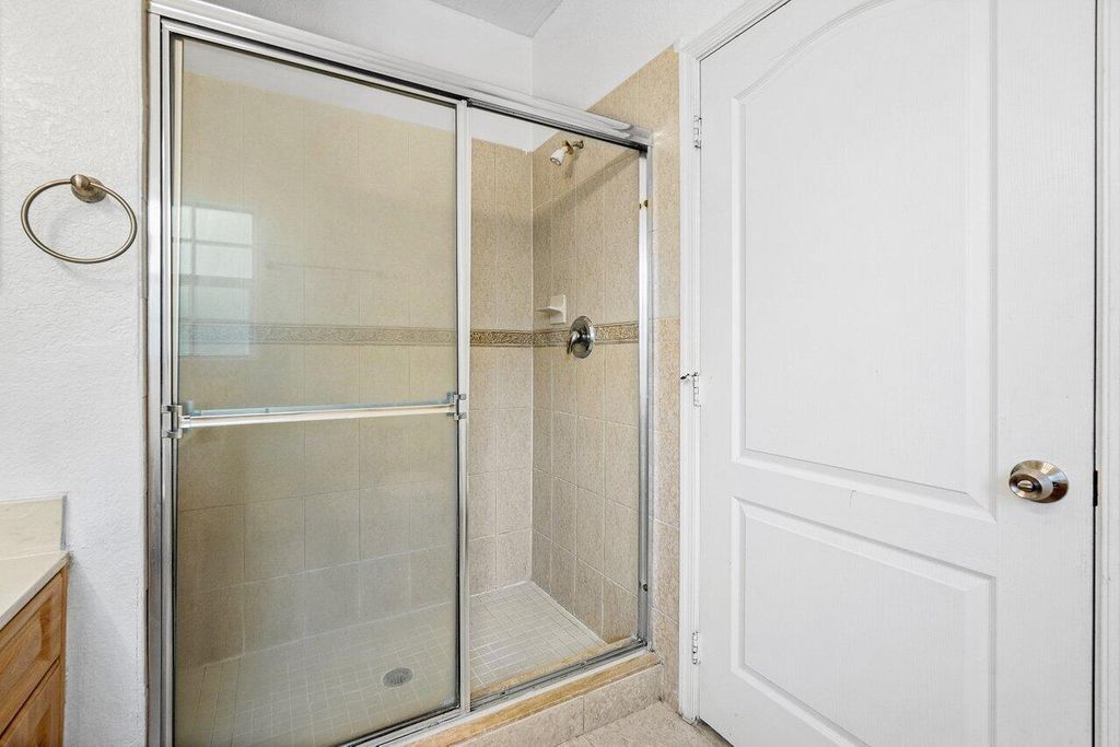 Image 30 of property listing at 12744 Westhampton Circle, Wellington, FL 33414
