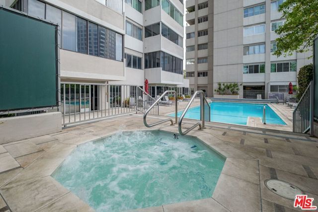 865 Comstock Avenue 16C, Los Angeles, CA 90024