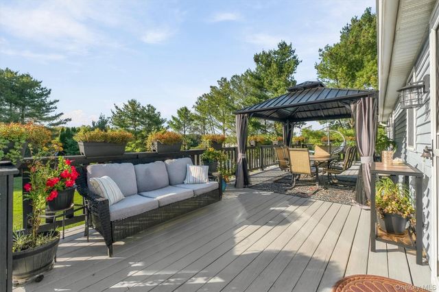 14 Lillie Lane, Milton, NY 12547