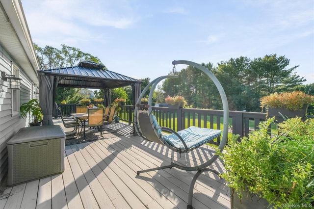 14 Lillie Lane, Milton, NY 12547