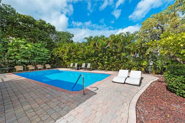 19860 NE 24th Court, Miami, FL 33180