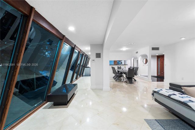 19860 NE 24th Court, Miami, FL 33180