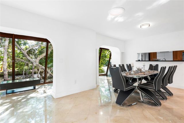 19860 NE 24th Court, Miami, FL 33180