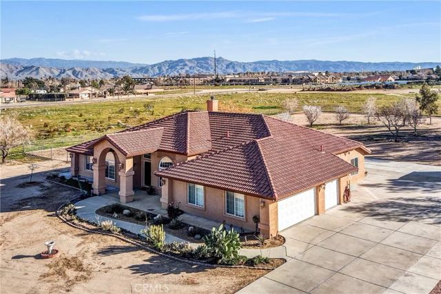 15813 Willow Street, Hesperia, CA 92345