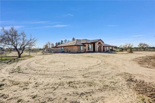 15813 Willow Street, Hesperia, CA 92345