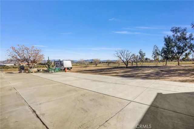 15813 Willow Street, Hesperia, CA 92345