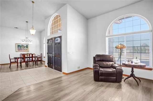 15813 Willow Street, Hesperia, CA 92345