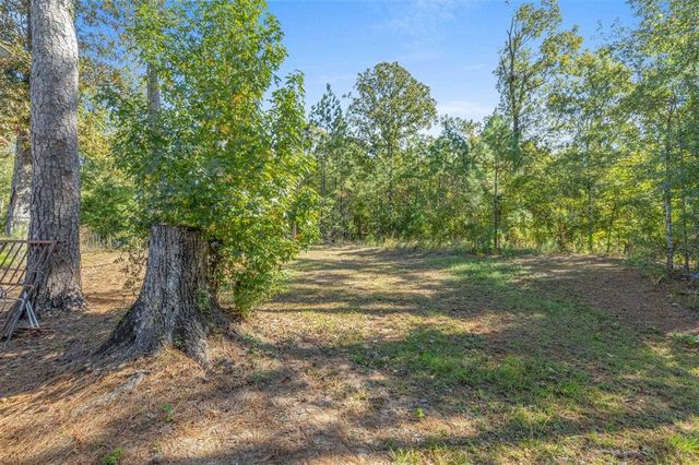 520 Kennedy landing Road, Starks, LA 70661
