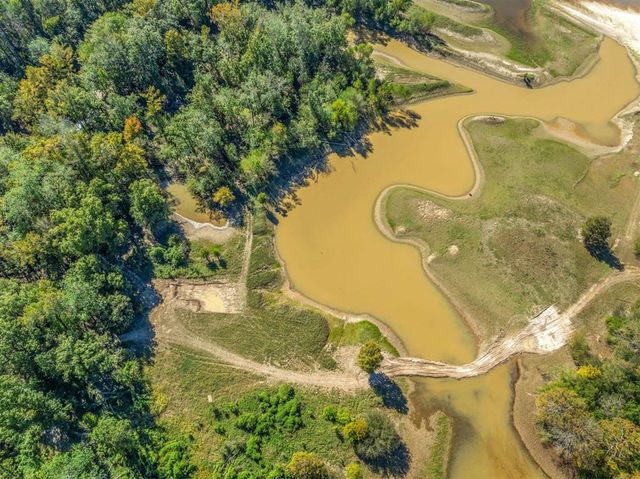 520 Kennedy landing Road, Starks, LA 70661