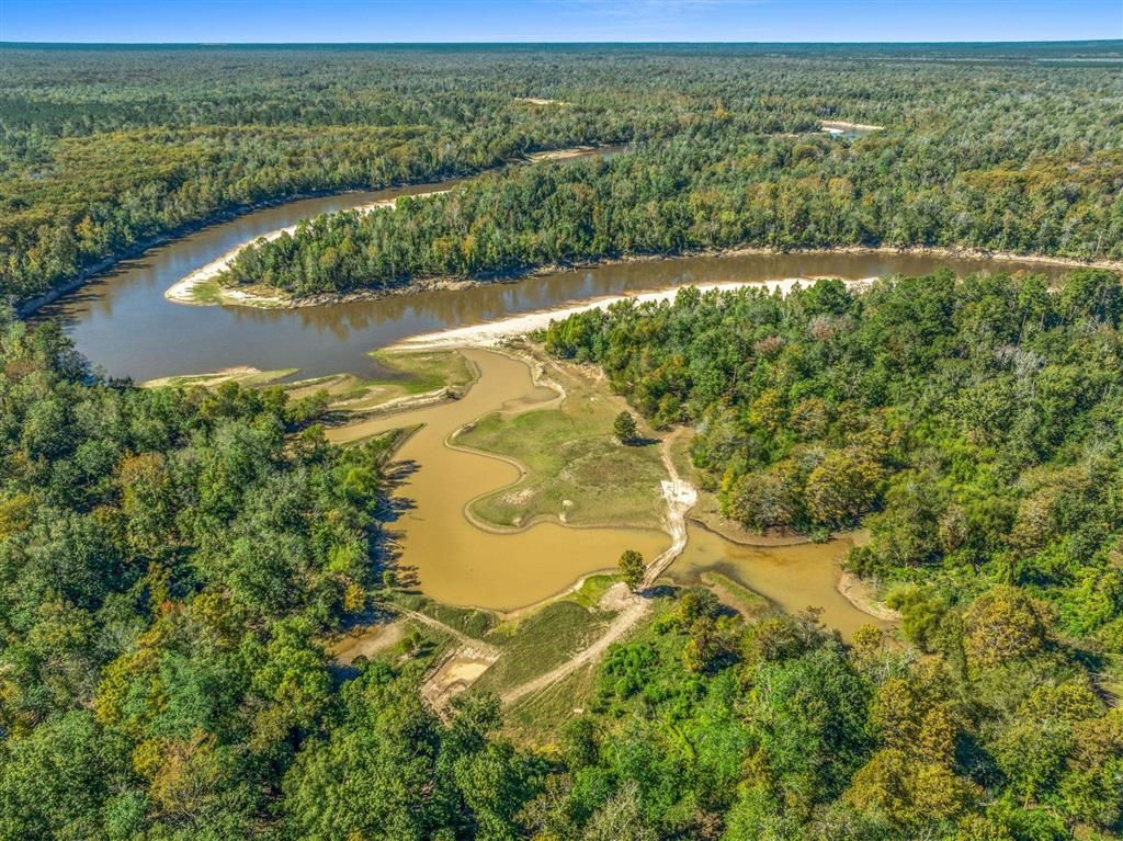 520 Kennedy landing Road, Starks, LA 70661