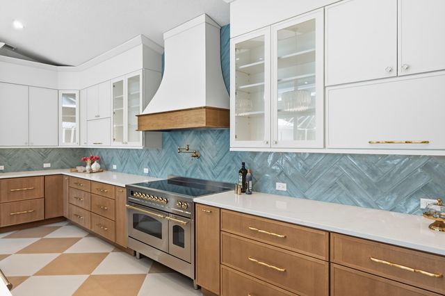 17104 Crossgate Drive, Jupiter, FL 33477