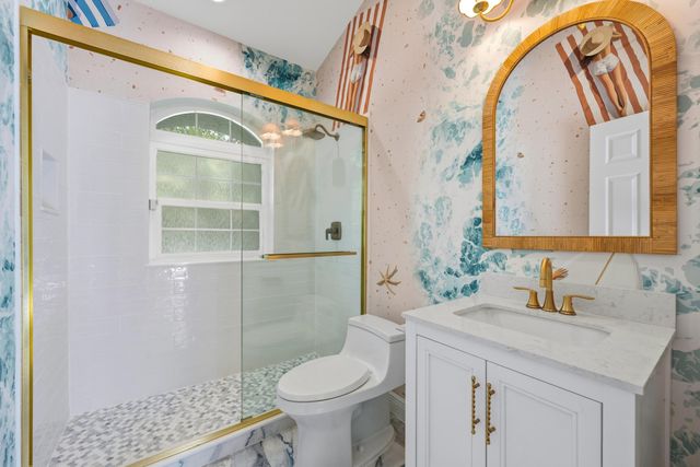 17104 Crossgate Drive, Jupiter, FL 33477