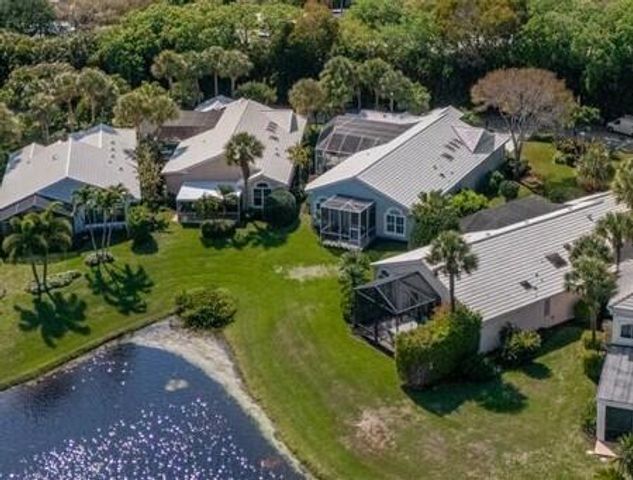 17104 Crossgate Drive, Jupiter, FL 33477