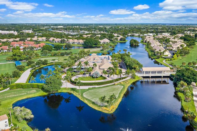 17104 Crossgate Drive, Jupiter, FL 33477