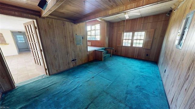 5421 Berry Hill RD, Norfolk, VA 23502