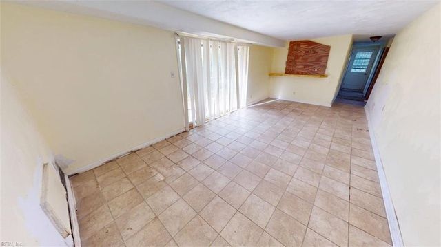 5421 Berry Hill RD, Norfolk, VA 23502